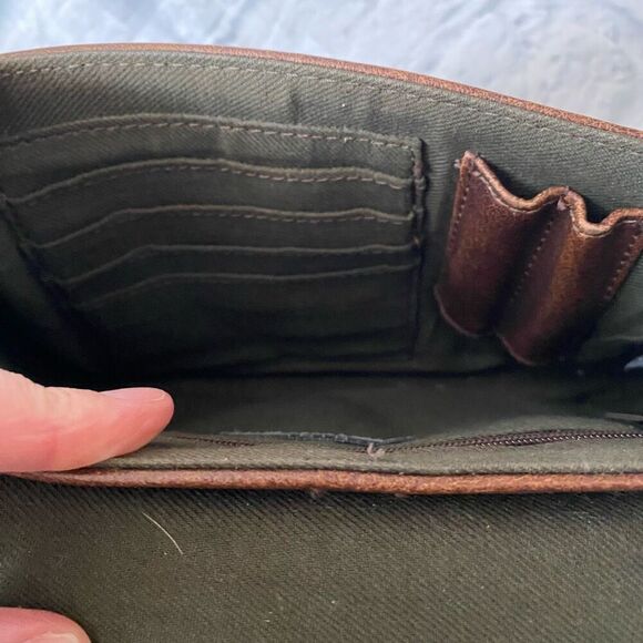 Nine and company crossbody purse w/flap and snap closure brown - Picture 6 of 13